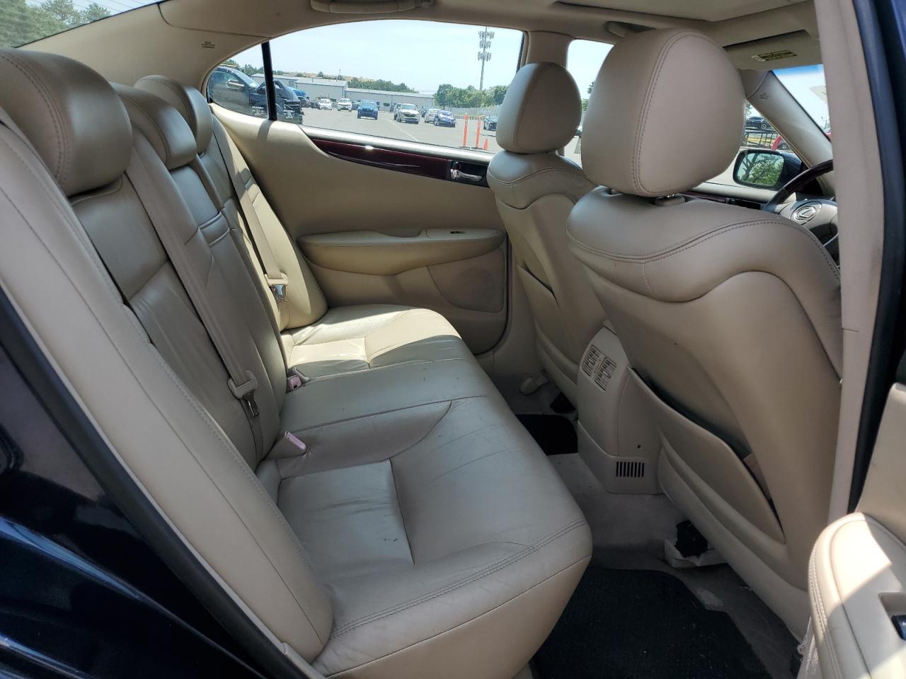 2004 Lexus Es 330 VIN: JTHBA30G640019547 Lot: 65280515
