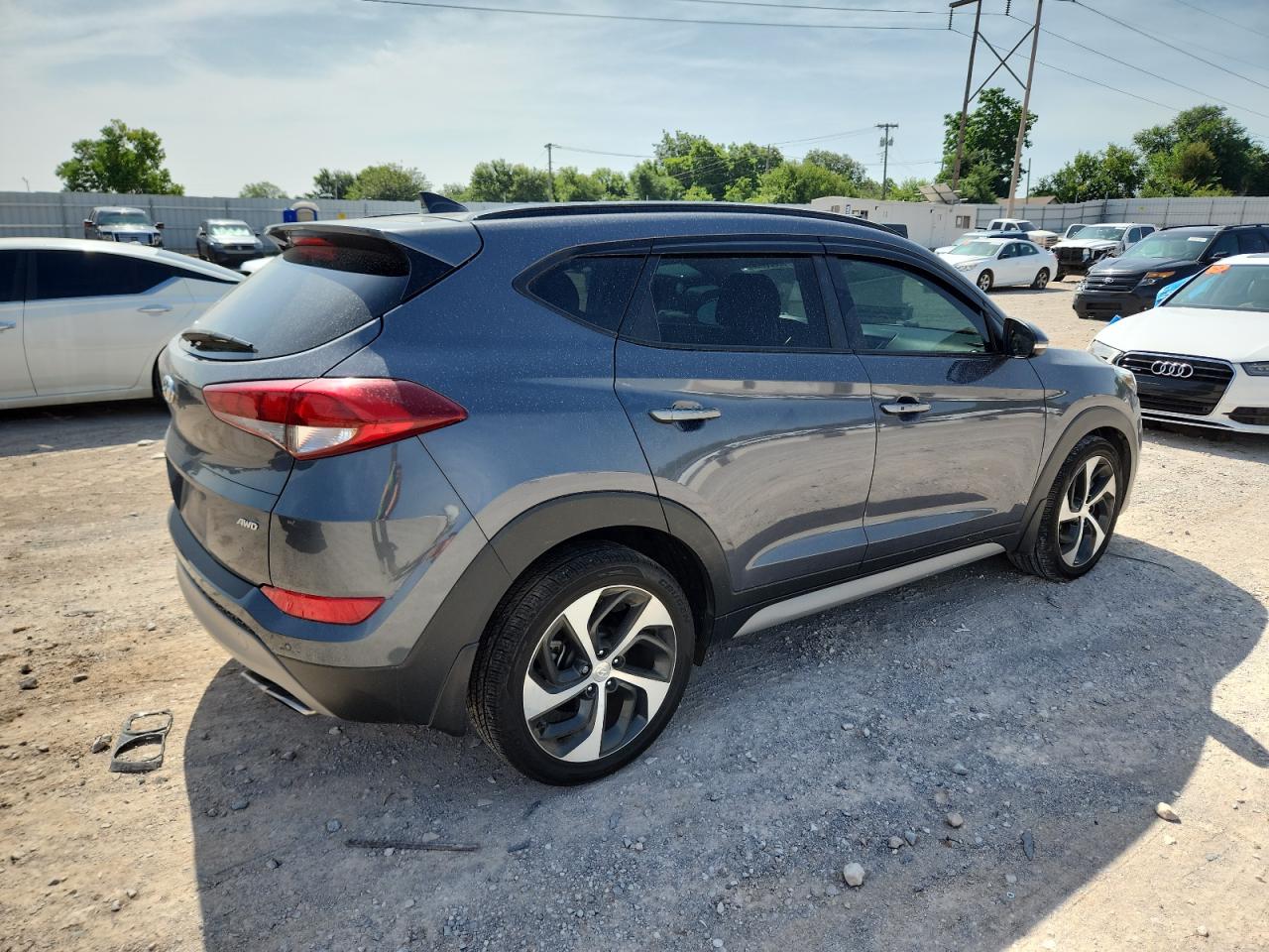 2018 Hyundai Tucson Value VIN: KM8J3CA28JU644817 Lot: 65055895