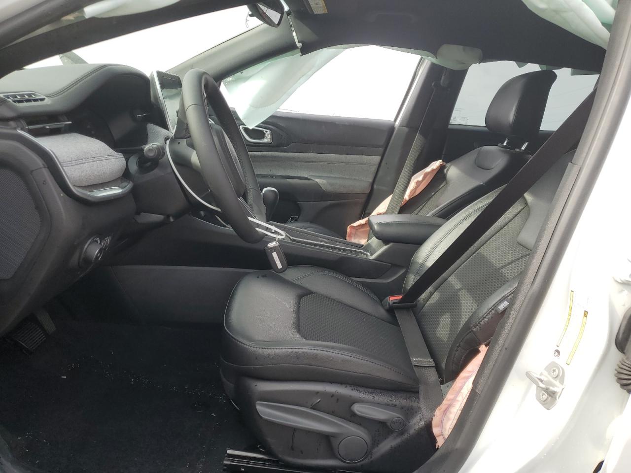 2025 Jeep Compass Latitude VIN: 3C4NJDBN5ST531008 Lot: 63927785