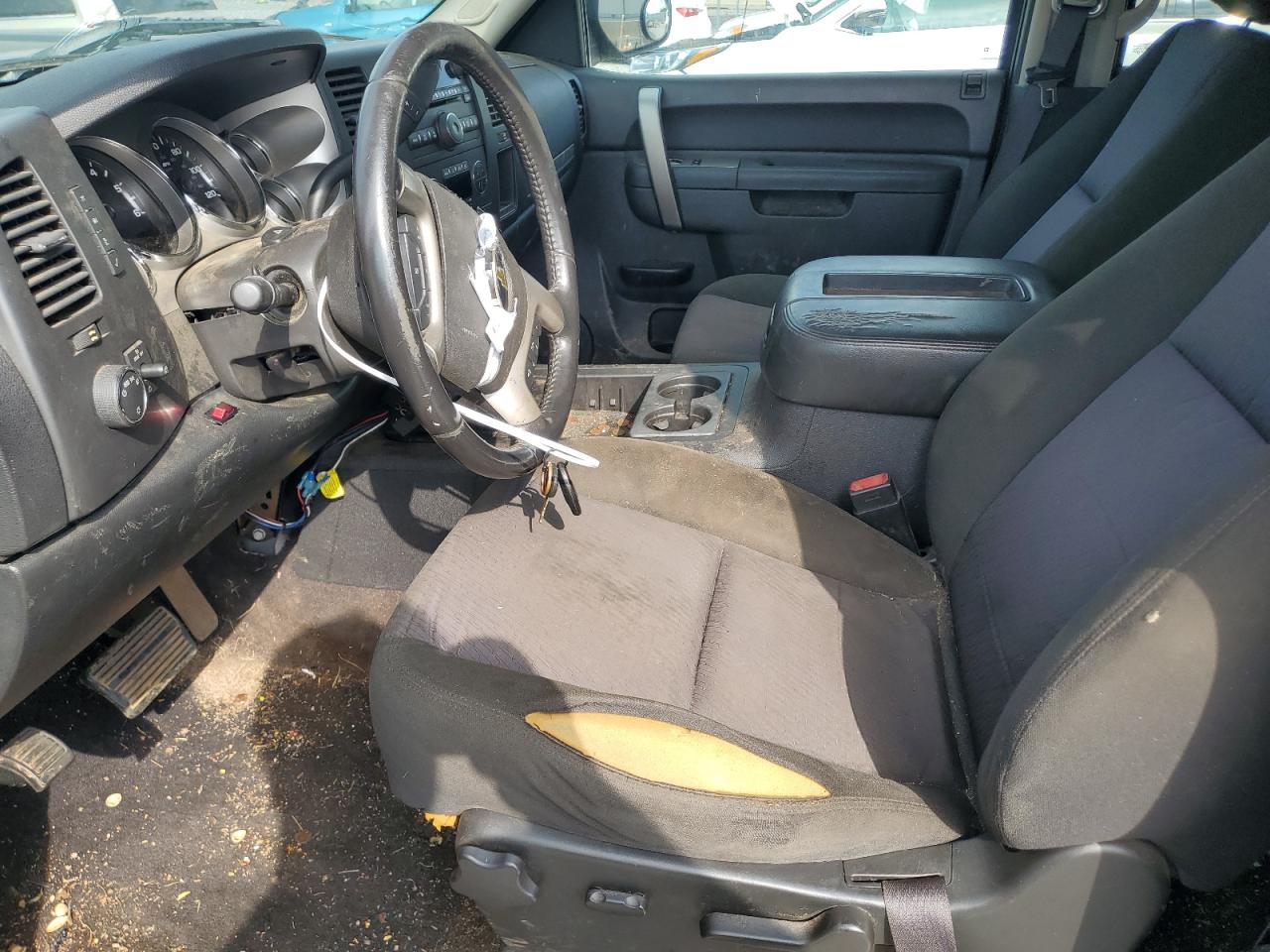 2011 Chevrolet Silverado C1500 Lt VIN: 3GCPCSE05BG171271 Lot: 64568485