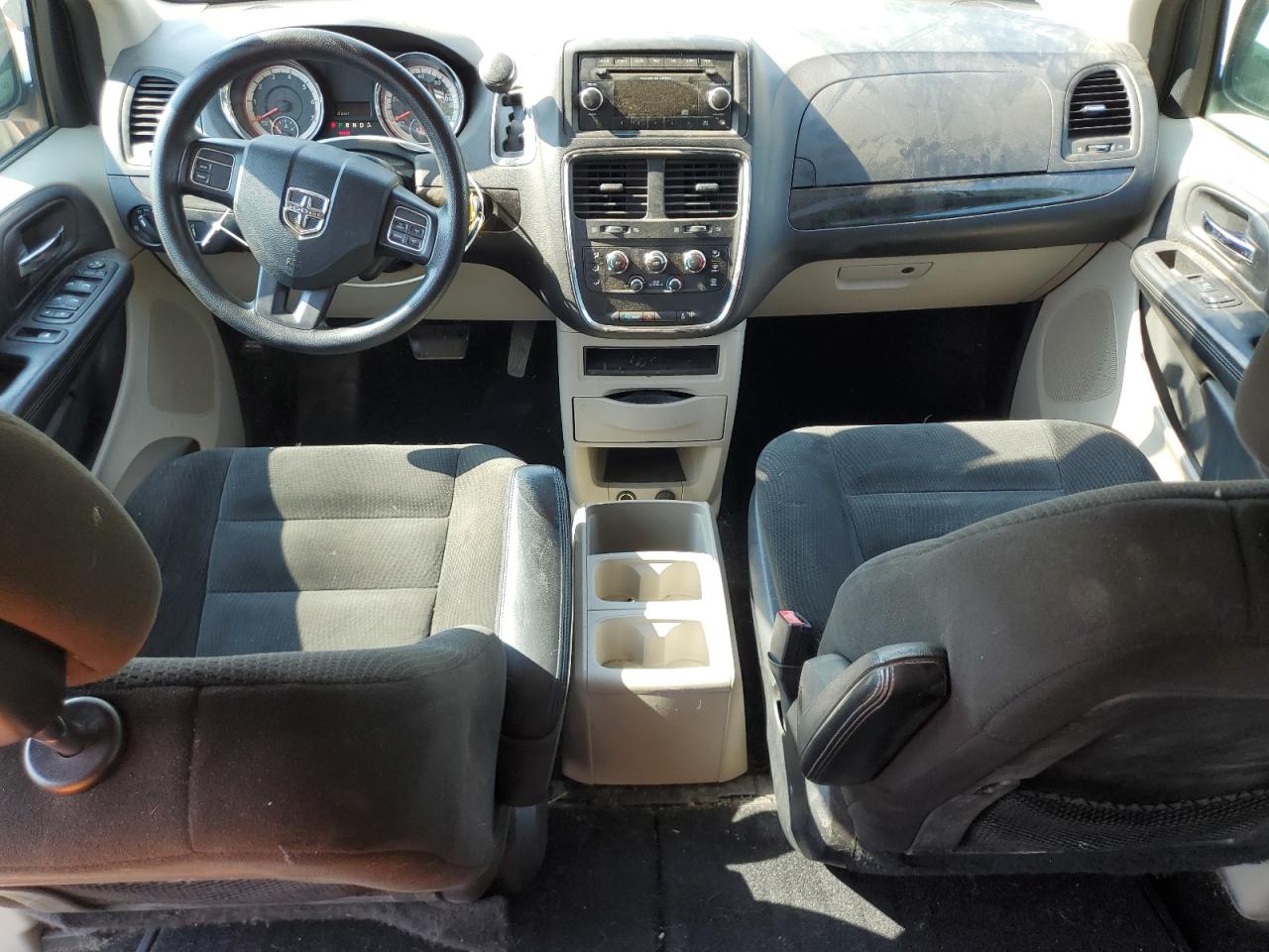 2016 Dodge Grand Caravan Se VIN: 2C4RDGBG7GR140240 Lot: 64442515