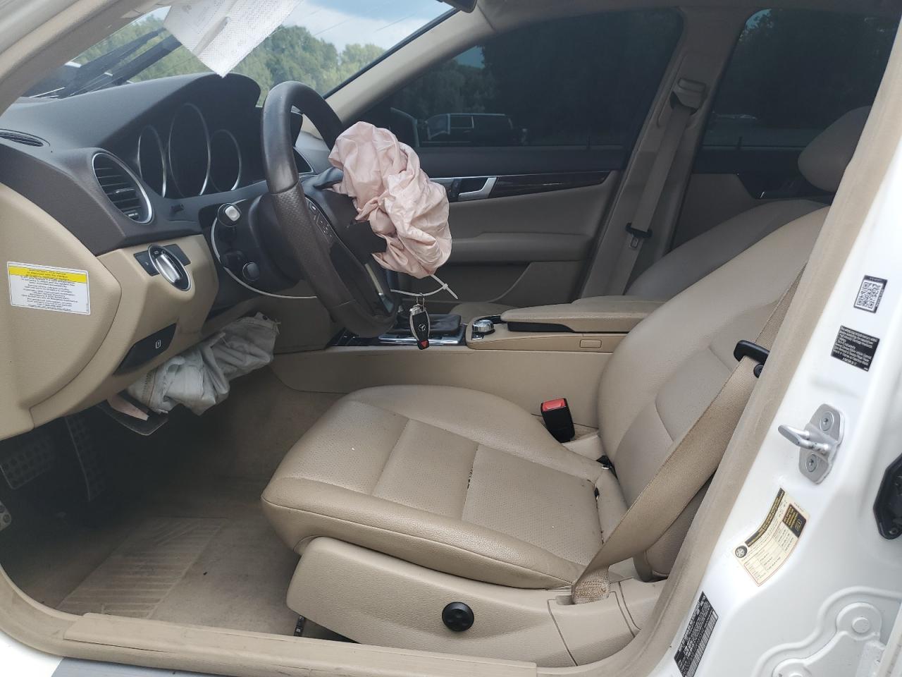 2013 Mercedes-Benz C 300 4Matic VIN: WDDGF8AB1DR289392 Lot: 63429905