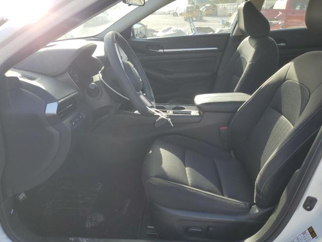  NISSAN ALTIMA 2022 Белы