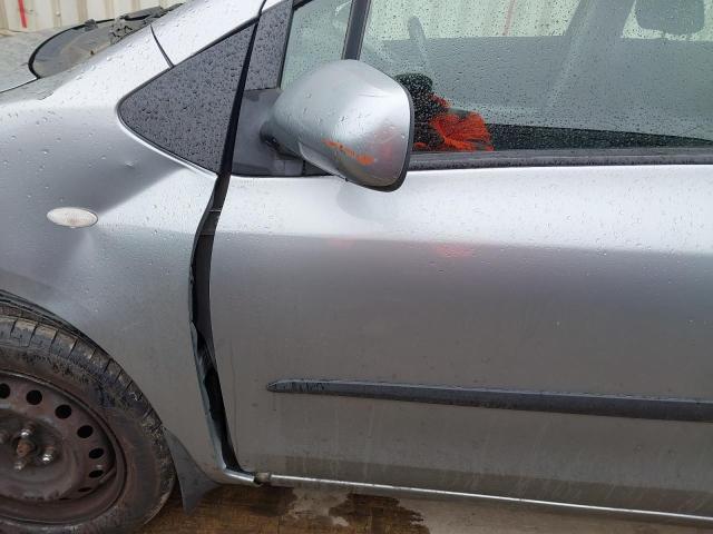 2006 TOYOTA YARIS T3