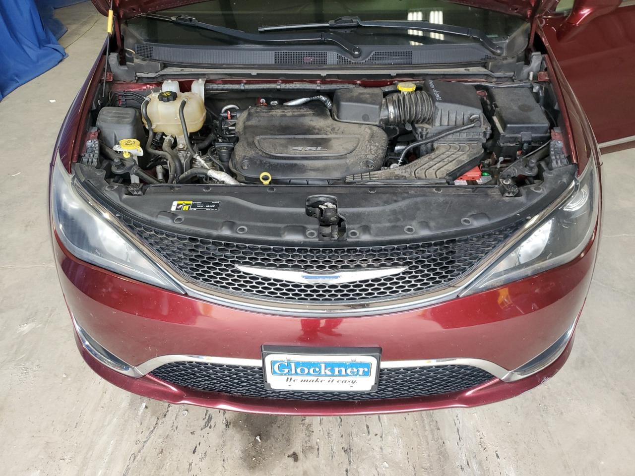 2018 Chrysler Pacifica Touring L VIN: 2C4RC1BG6JR211628 Lot: 64097535