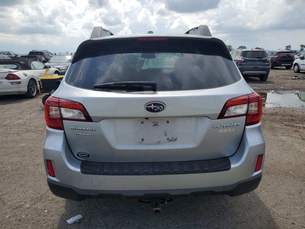 2015 Subaru Outback 2.5I Premium VIN: 4S4BSADC6F3295640 Lot: 64810705