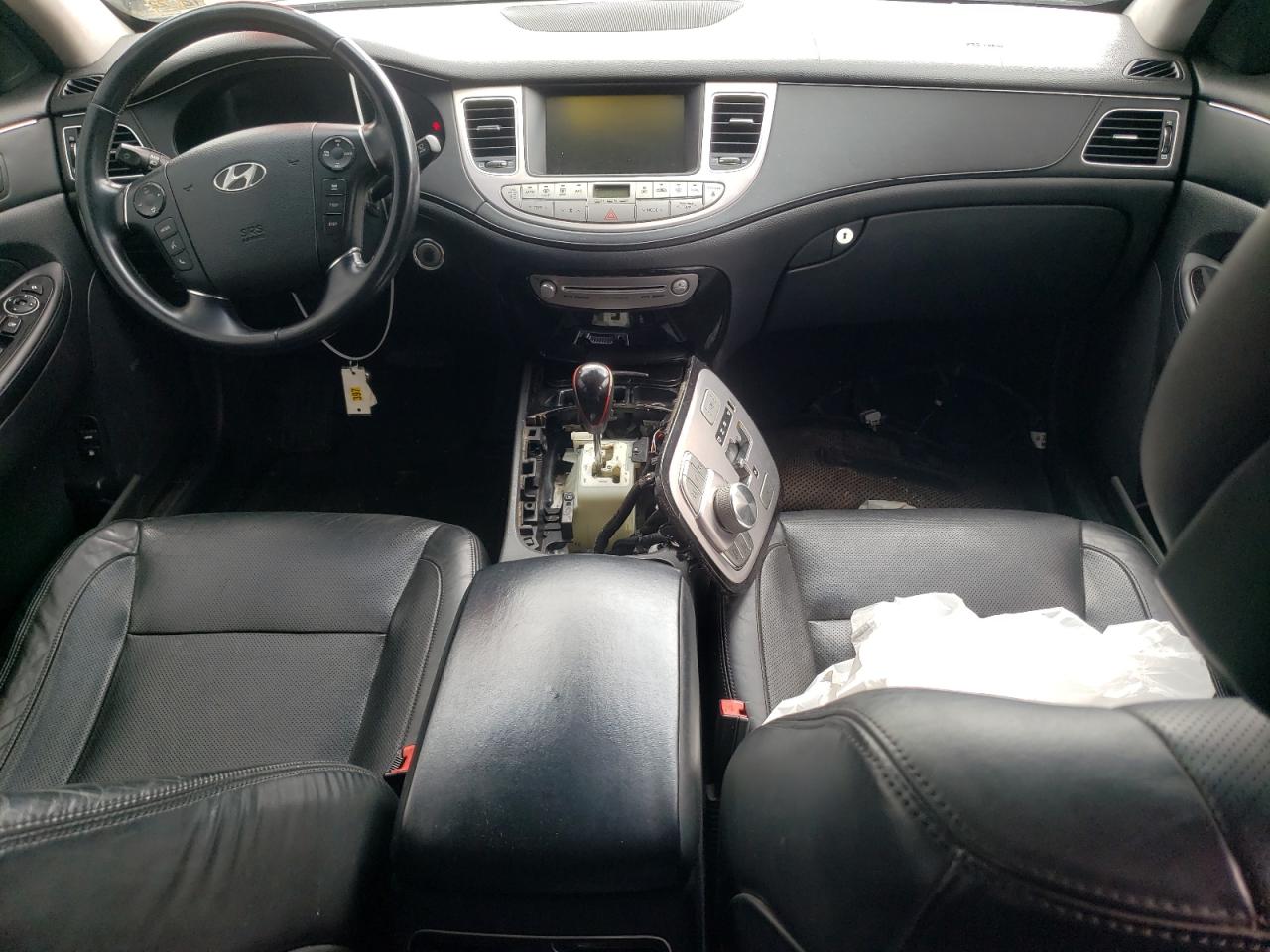 2012 Hyundai Genesis 3.8L VIN: KMHGC4DD6CU192270 Lot: 63820135