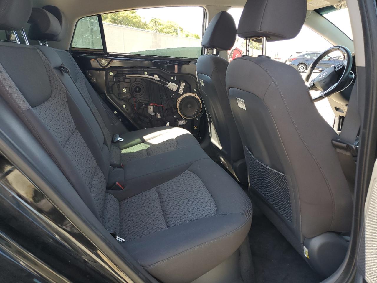 2019 Hyundai Ioniq VIN: KMHC65LD4KU111438 Lot: 64239755