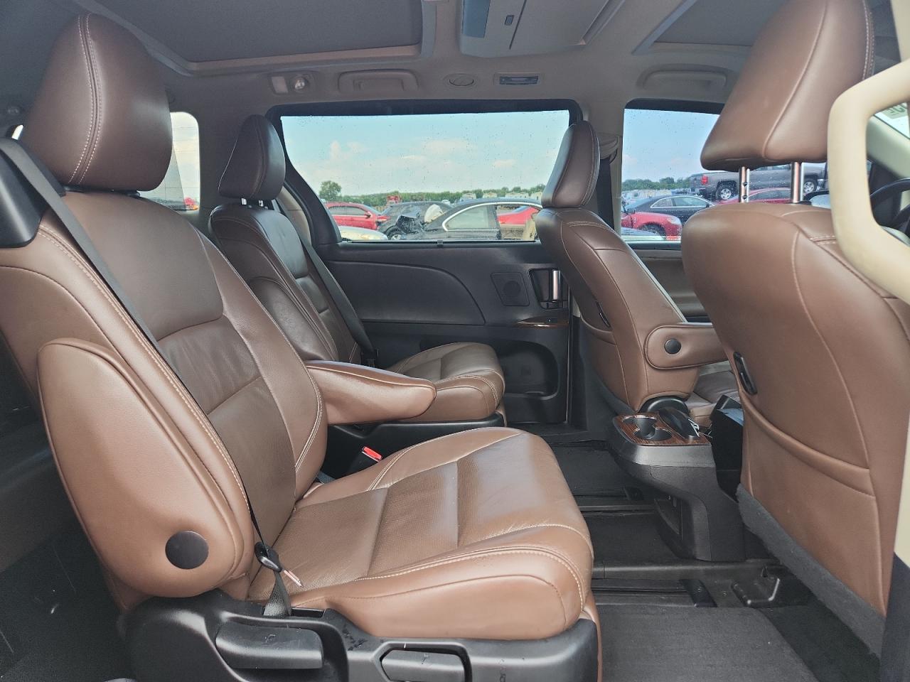 2015 Toyota Sienna Xle VIN: 5TDYK3DC6FS612020 Lot: 64743755