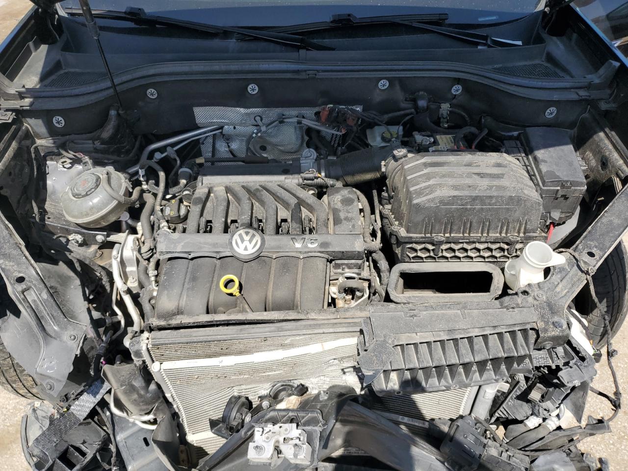1v2xr2ca8kc620969 1V2XR2CA8KC620969 2019 Volkswagen Atlas Se