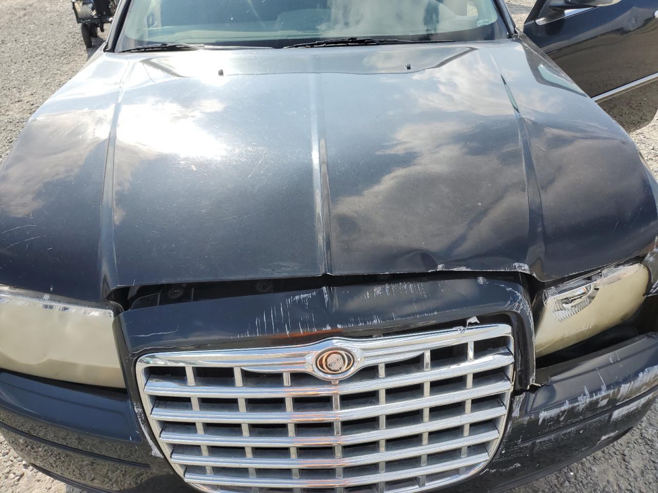 2008 Chrysler 300 Lx VIN: 2C3KA43R18H230228 Lot: 64369805