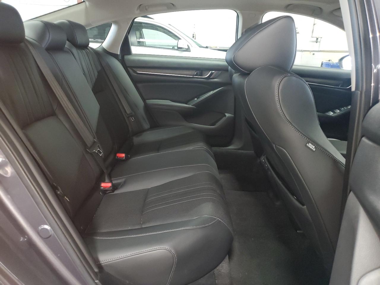 2022 Honda Accord Hybrid Exl VIN: 1HGCV3F5XNA025350 Lot: 64615525