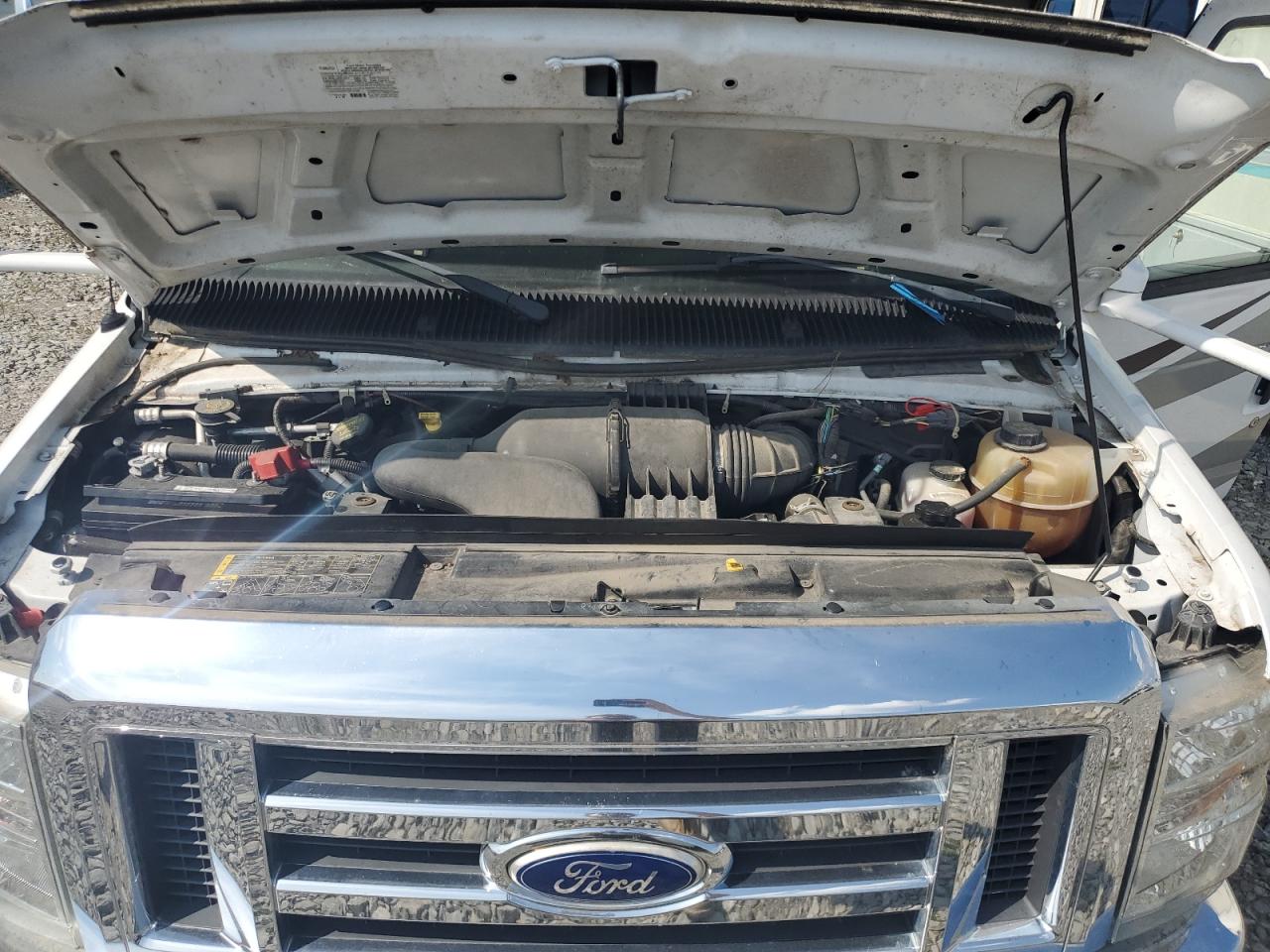 2015 Ford Econoline E450 Super Duty Cutaway Van VIN: 1FDXE4FS3FDA34091 Lot: 63699385