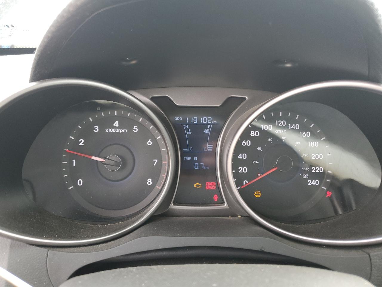 kmhtc6ad9du162762 KMHTC6AD9DU162762 2013 Hyundai Veloster
