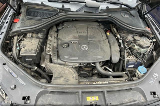 Parquets MERCEDES-BENZ M-CLASS 2012 Czarny