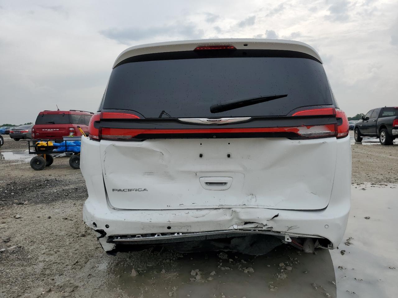 2021 Chrysler Pacifica Touring VIN: 2C4RC1FG6MR593674 Lot: 63286335