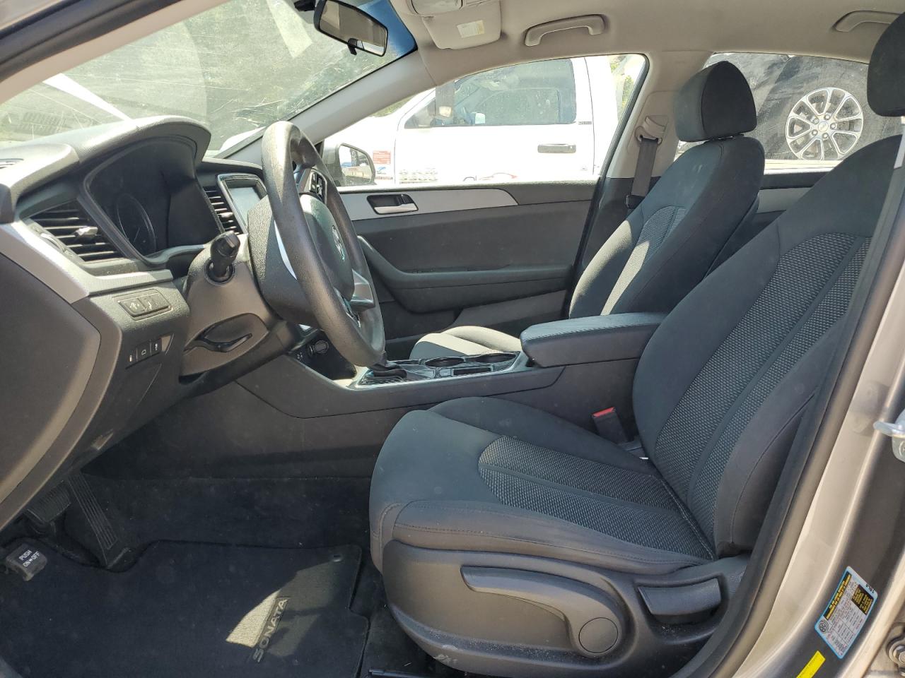 2018 Hyundai Sonata Se VIN: 5NPE24AF2JH647286 Lot: 66604065