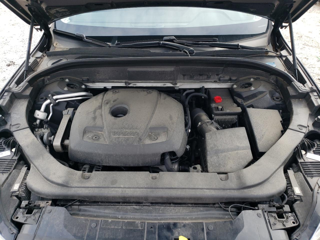 2018 Volvo Xc60 T5 VIN: LYV102RK0JB077542 Lot: 64131645