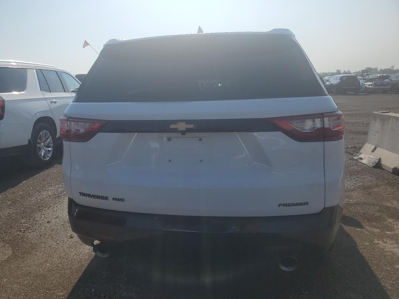 2018 Chevrolet Traverse Ls VIN: 1GNEVFKW0JJ179414 Lot: 63805845
