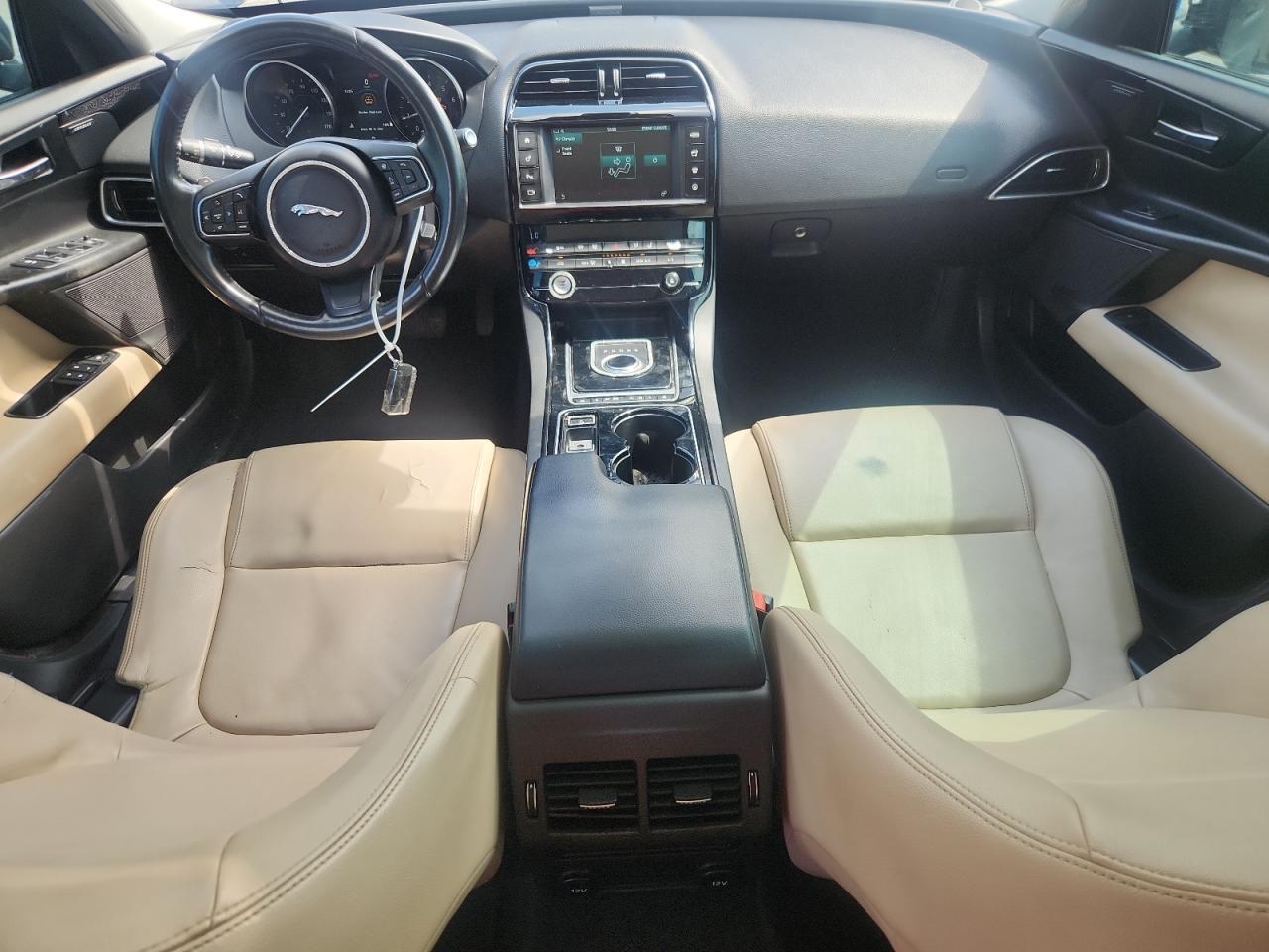 2017 Jaguar Xe Premium VIN: SAJAD4BG8HA947143 Lot: 60759555