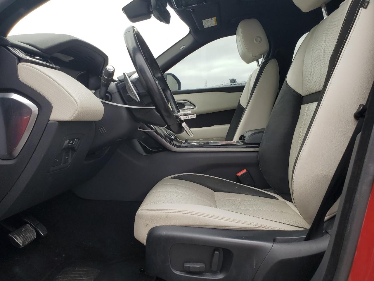 2018 Land Rover Range Rover Velar R-Dynamic Se VIN: SALYL2RX1JA751392 Lot: 64769525
