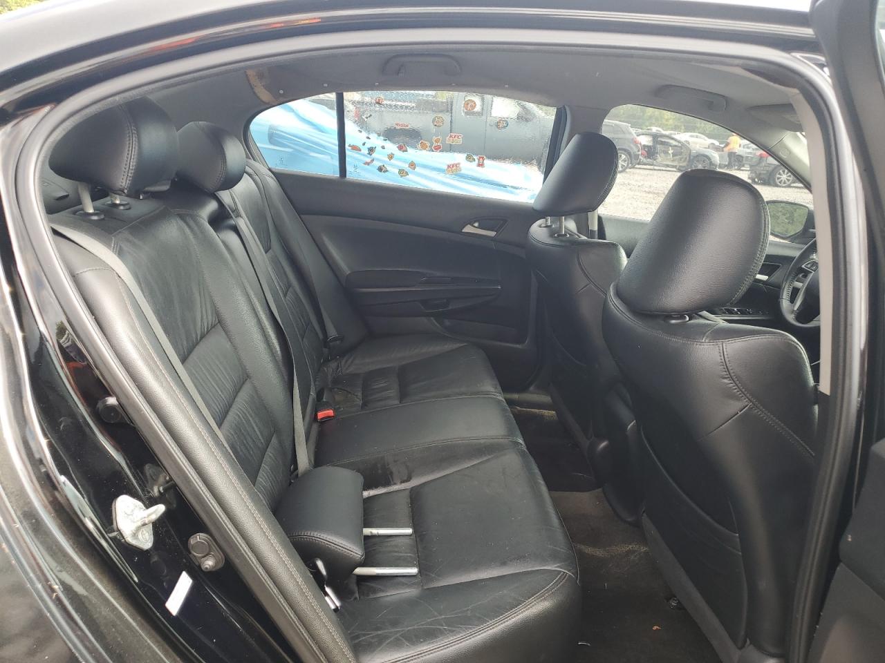 2011 Honda Accord Se VIN: 1HGCP2F65BA045868 Lot: 65665835