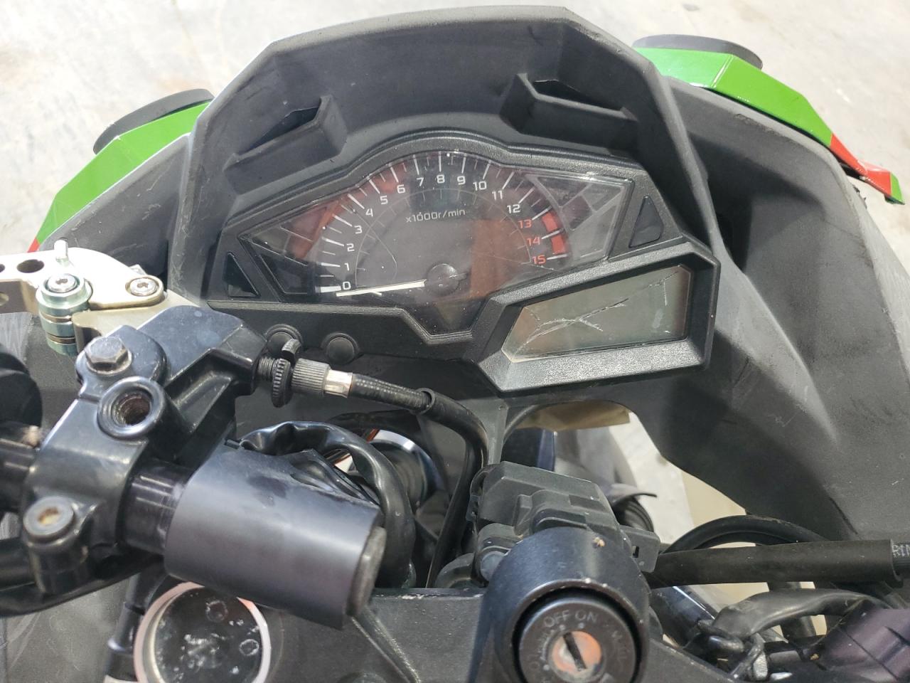 jkaex8a15ea003995 JKAEX8A15EA003995 2014 Kawasaki Ex300 A
