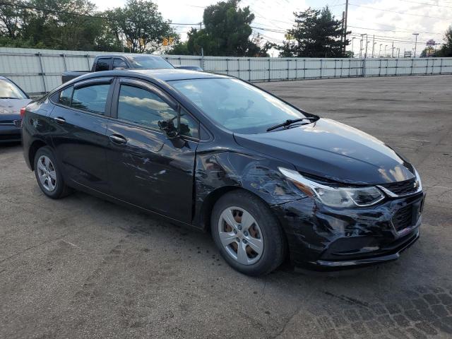  CHEVROLET CRUZE 2018 Czarny