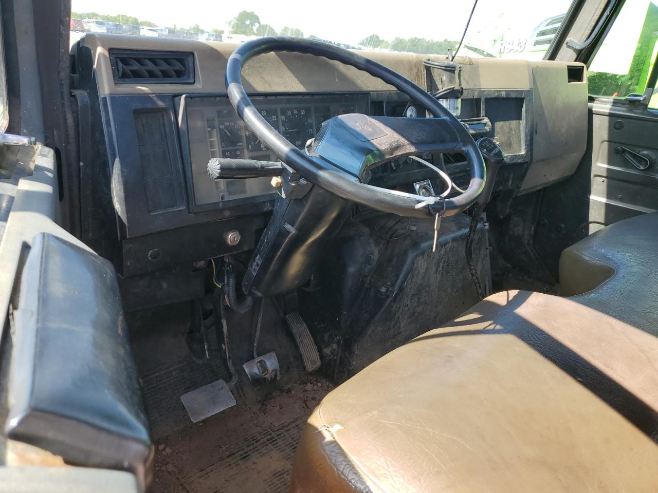 1994 International 4000 4700 VIN: 1HTSCACL4RH585260 Lot: 64471225