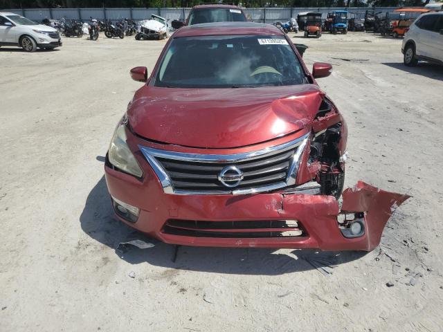Sedans NISSAN ALTIMA 2015 Czerwony