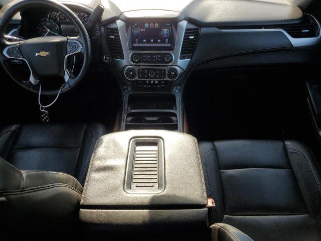 Parquets CHEVROLET SUBURBAN 2015 Szary