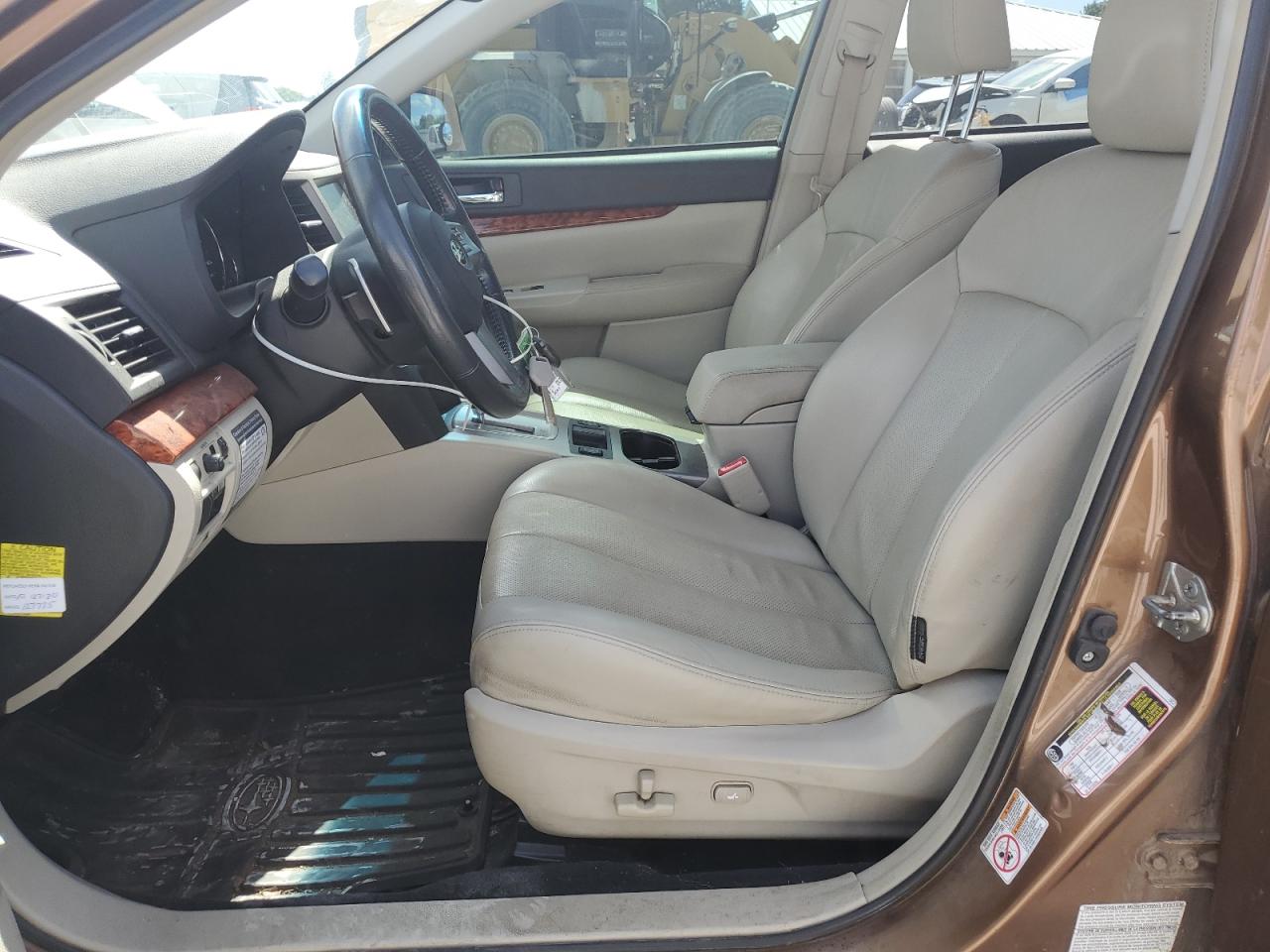 2011 Subaru Outback 2.5I Limited VIN: 4S4BRCLC9B3311994 Lot: 62704535