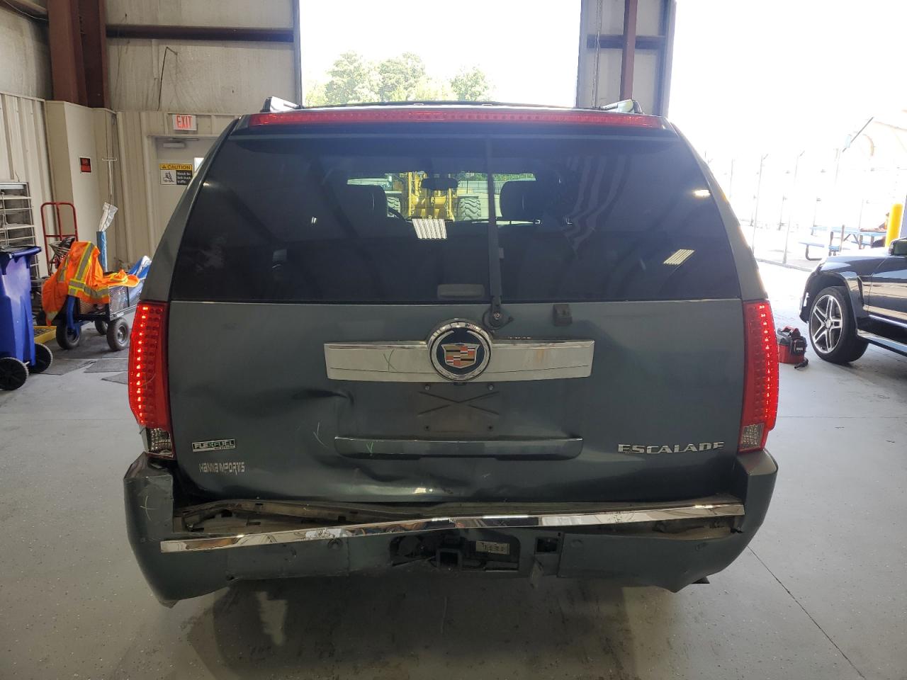 2010 Cadillac Escalade VIN: 1GYUKAEF5AR197544 Lot: 65547315