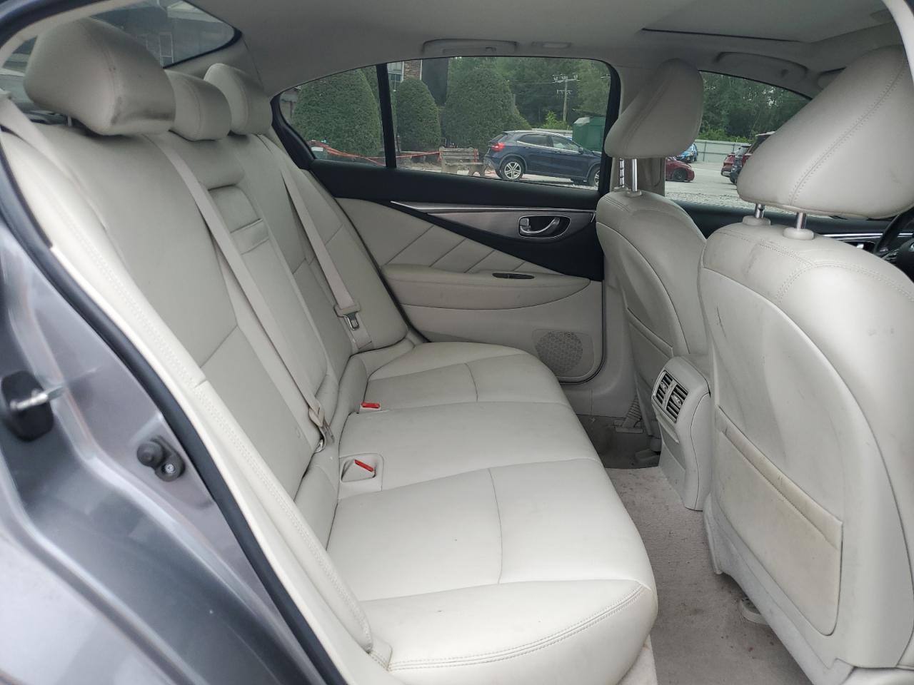 2017 Infiniti Q50 Premium VIN: JN1EV7AR6HM838649 Lot: 64727225