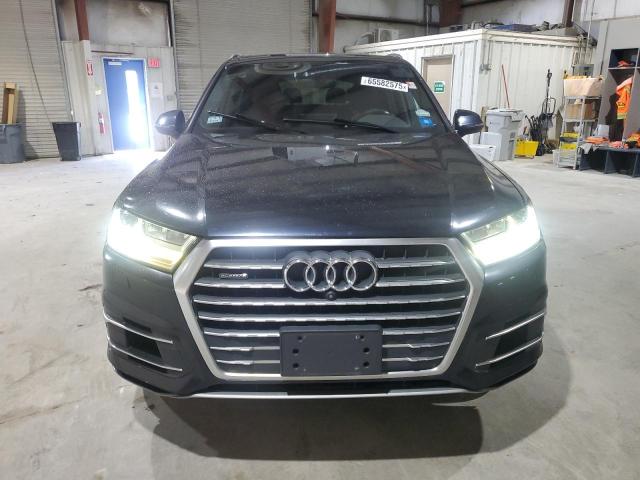  AUDI Q7 2018 Granatowy