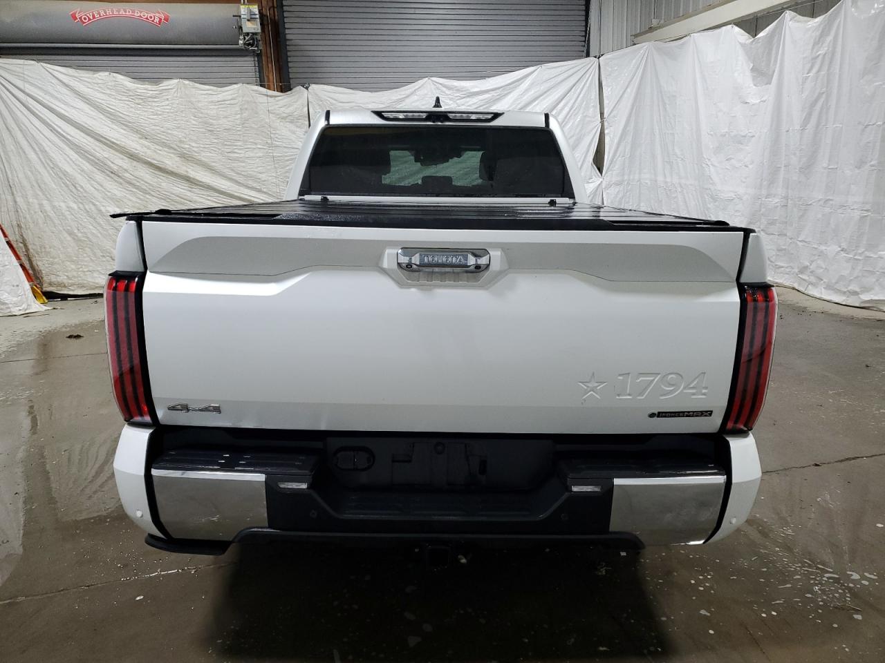 2025 Toyota Tundra Crewmax Platinum VIN: 5TFMC5EC9SX008309 Lot: 64436885
