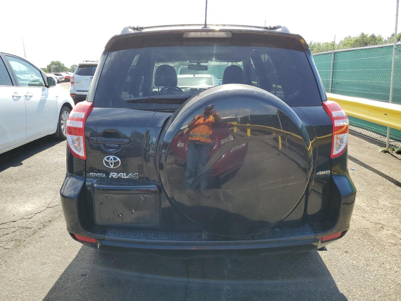 2010 Toyota Rav4 Limited VIN: 2T3DF4DV0AW030495 Lot: 64772575