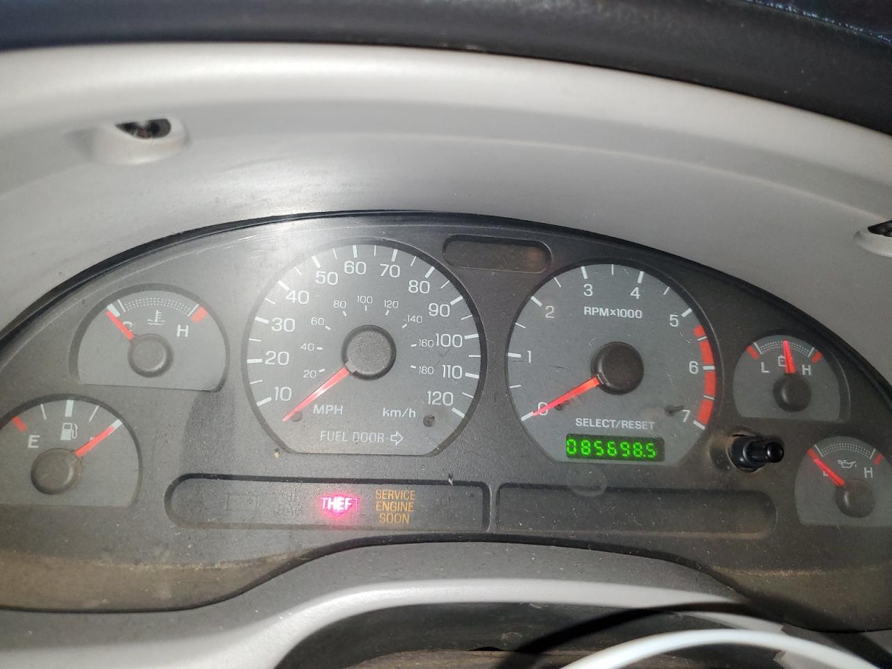 2001 Ford Mustang VIN: 1FAFP40481F116051 Lot: 63528075
