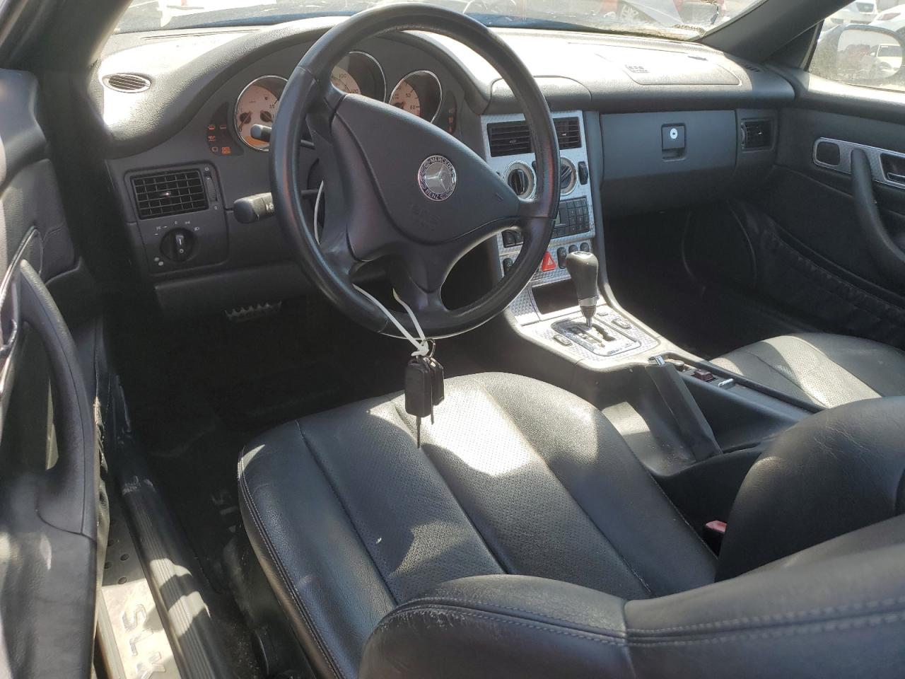 2003 Mercedes-Benz Slk 230 Kompressor VIN: WDBKK49FX2F238468 Lot: 66917965