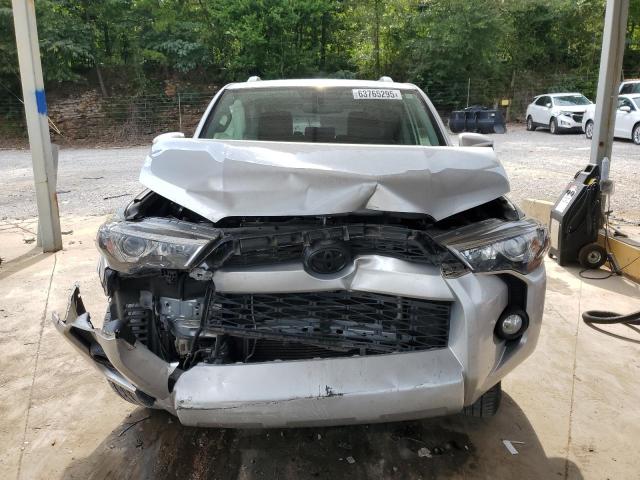  TOYOTA 4RUNNER 2017 Серебристый