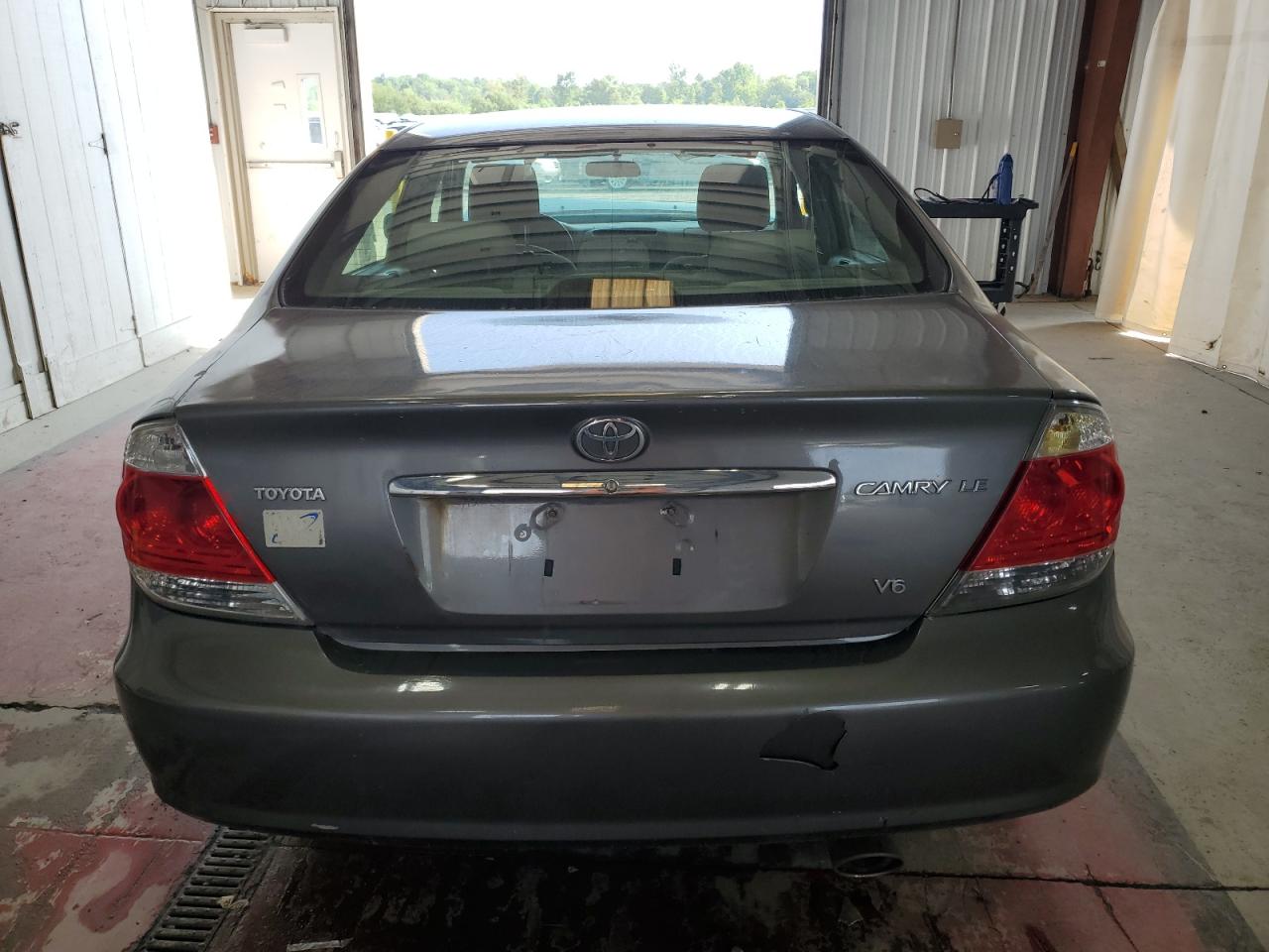 2005 Toyota Camry Le VIN: 4T1BF30K45U595019 Lot: 64715585