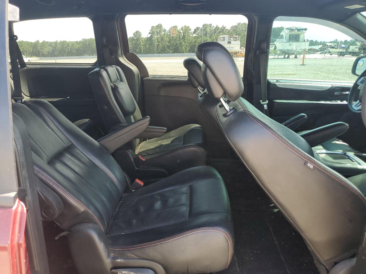 2018 Dodge Grand Caravan Gt VIN: 2C4RDGEG1JR296079 Lot: 64547615