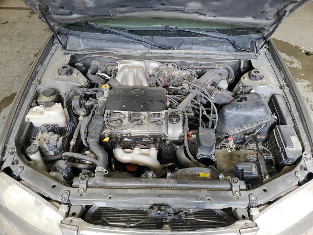 2000 Toyota Camry Le VIN: 4T1BF22K8YU107797 Lot: 65442815