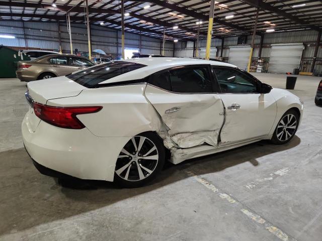  NISSAN MAXIMA 2017 Белы