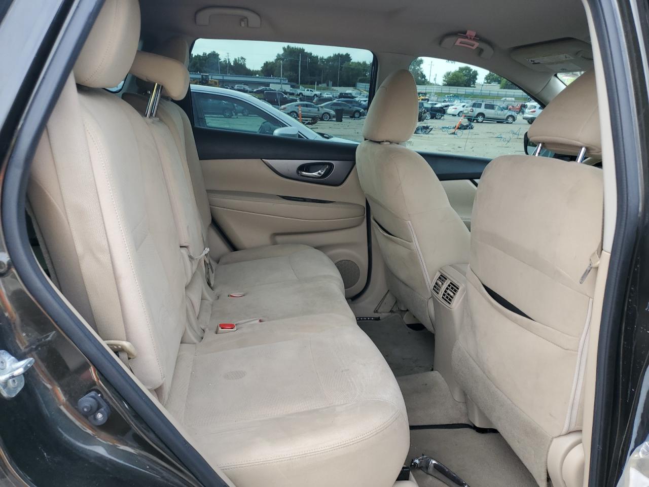 2015 Nissan Rogue S VIN: KNMAT2MT2FP506571 Lot: 65079095