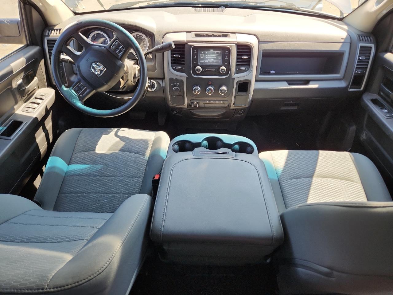 2016 Ram 2500 St VIN: 3C6UR5CL7GG118621 Lot: 64104175