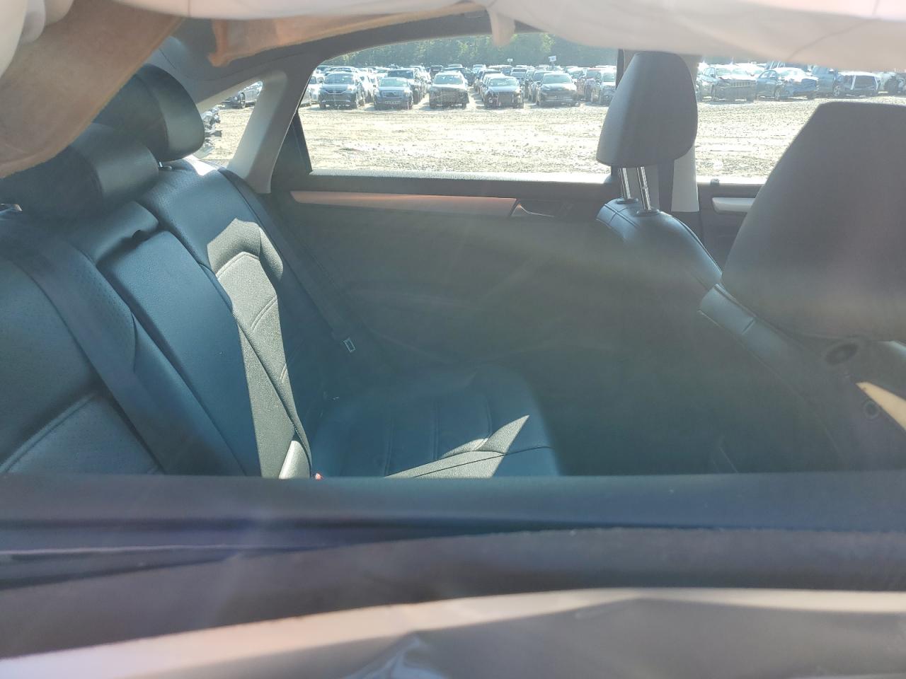 2015 Volkswagen Passat S VIN: 1VWAT7A39FC003092 Lot: 64839705