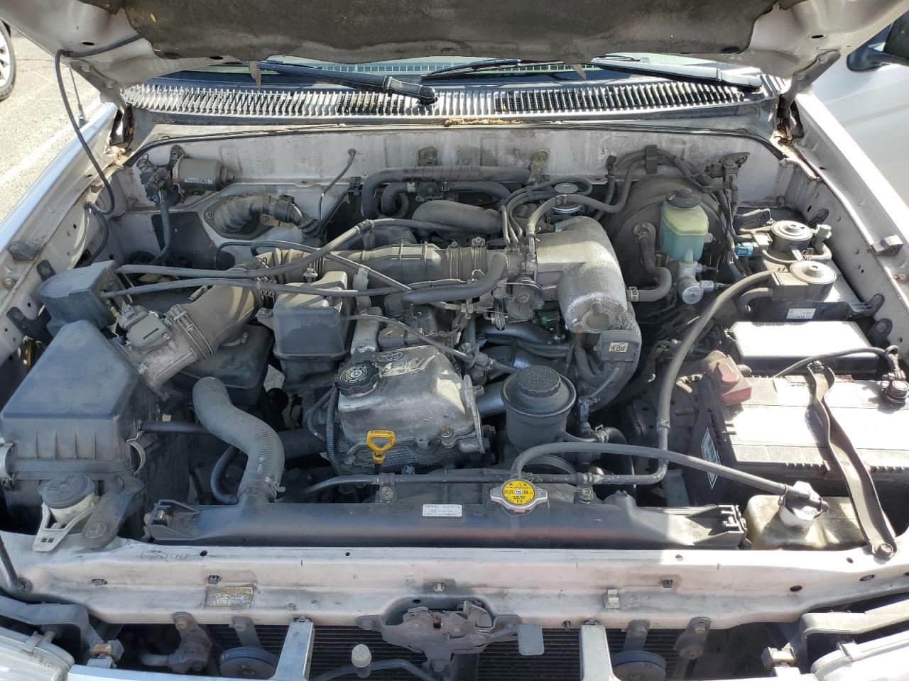 2000 Toyota 4Runner VIN: JT3GM84R4Y0065122 Lot: 62431215