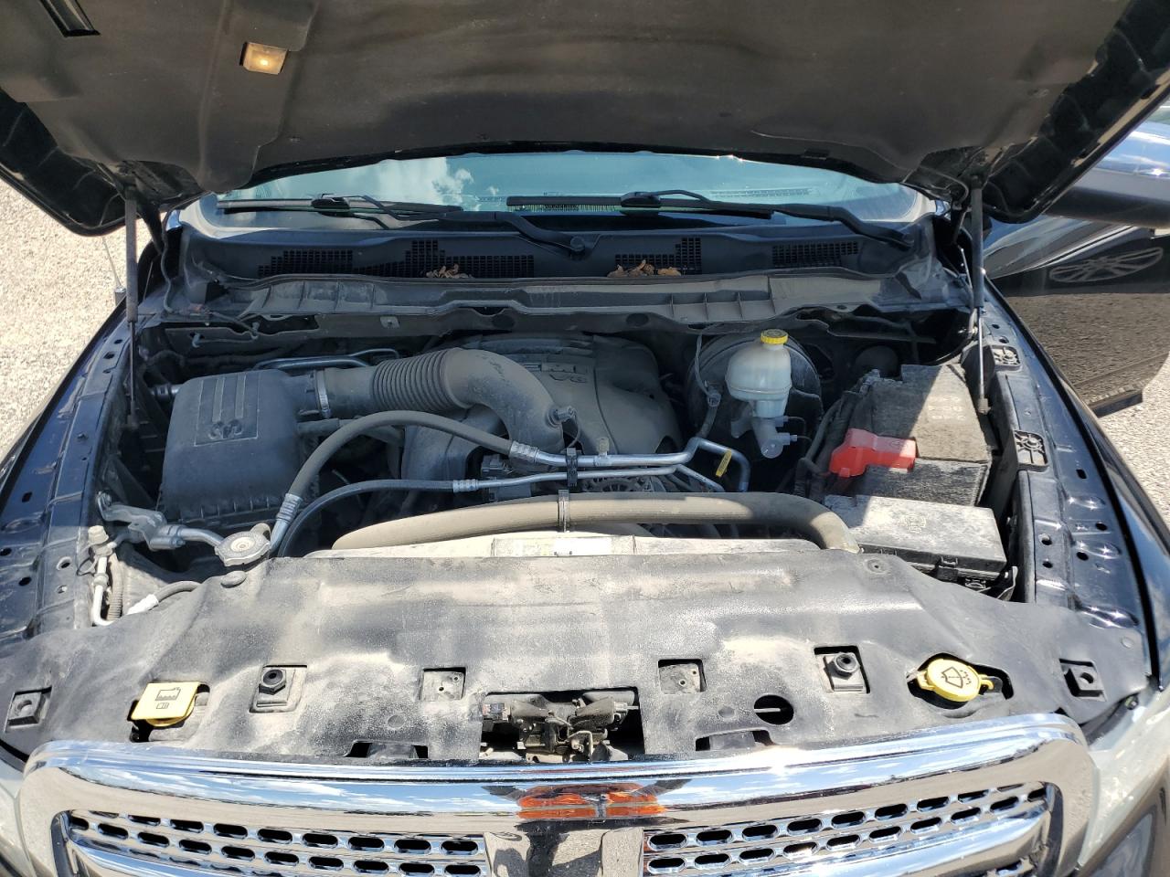 2015 Ram 1500 Laramie VIN: 1C6RR7NT7FS569120 Lot: 64168625