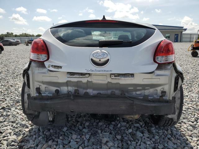  HYUNDAI VELOSTER 2016 Серебристый